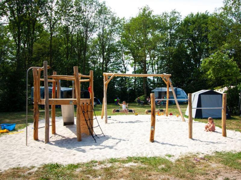 Algemeen: Vakantiepark BreeBronne
